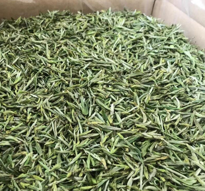 Premium Pre Qingming Yellow Mountain Maofeng Green Tea One Bud One Leaf Early Spring Harvest Loose Leaf Chinese Tea