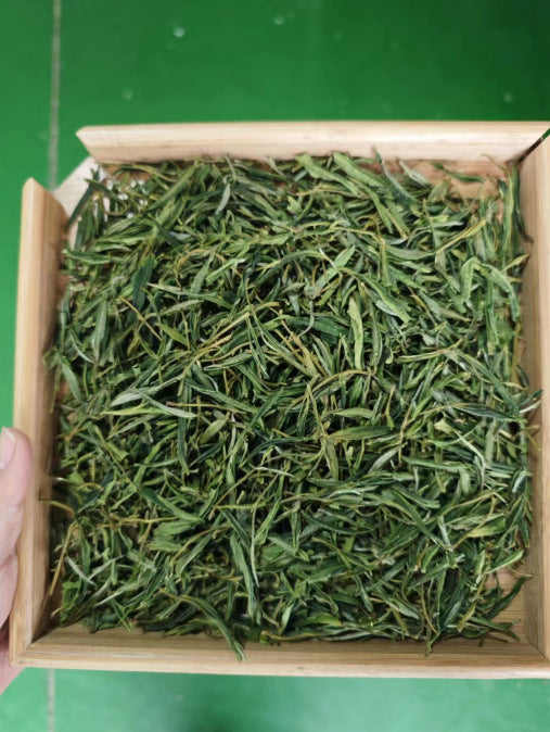 Premium Pre Qingming Yellow Mountain Maofeng Green Tea One Bud One Leaf Early Spring Harvest Loose Leaf Chinese Tea